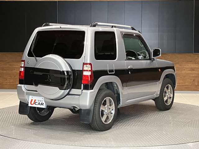 2009 Mitsubishi Pajero Mini – thumbnail 3