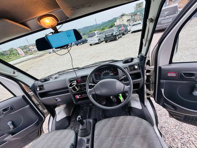 2002 Suzuki Carry – thumbnail 4