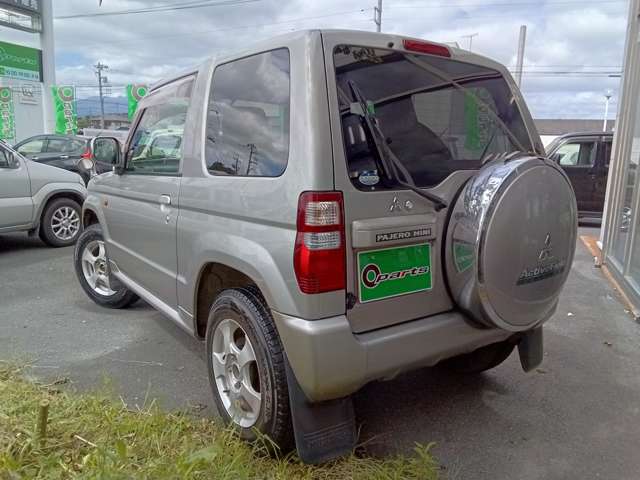 2005 Mitsubishi Pajero Mini – thumbnail 2