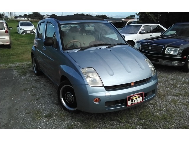 2000 Toyota WiLL – thumbnail 2