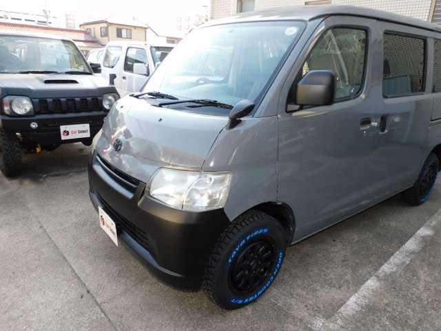 2009 Toyota LiteAce Van – thumbnail 4