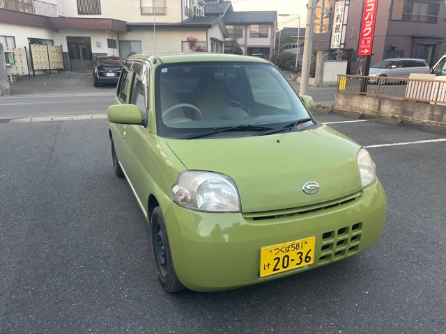 2005 Daihatsu Esse
