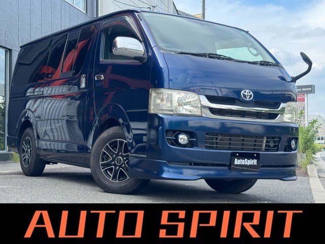 2010 Toyota Hiace