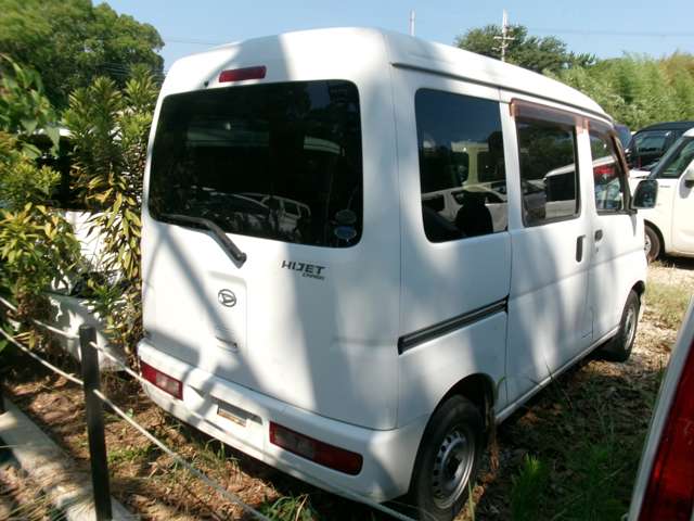 2005 Daihatsu Hijet Cargo – thumbnail 4