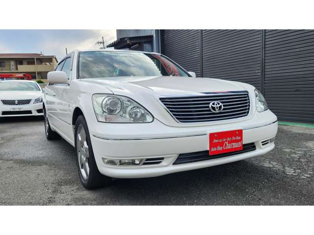 2004 Toyota Celsior – thumbnail 4
