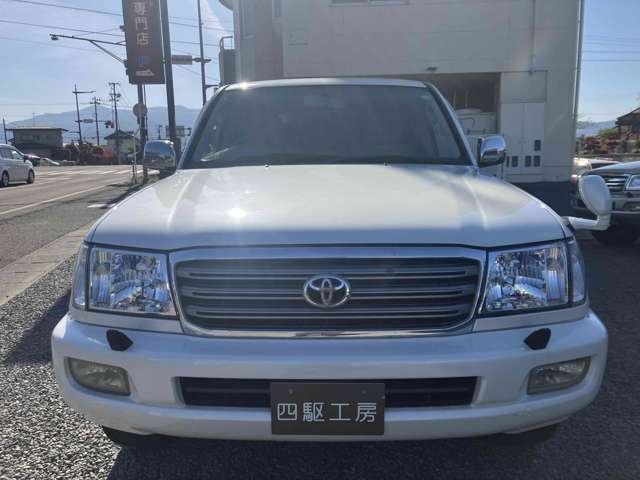 2004 Toyota Land Cruiser 100 – thumbnail 2
