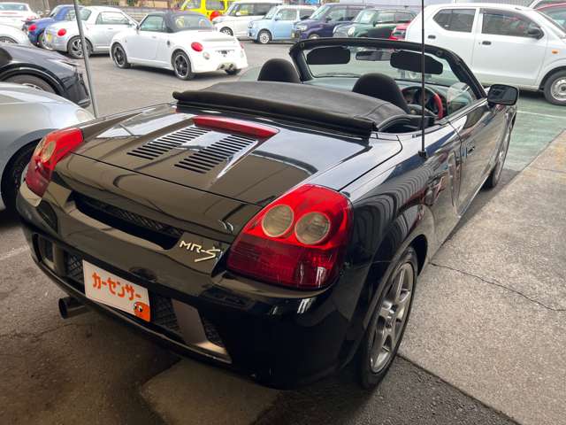1999 Toyota MR-S – thumbnail 4