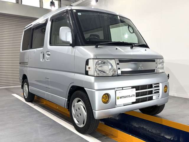 2009 Mitsubishi Town Box – thumbnail 2