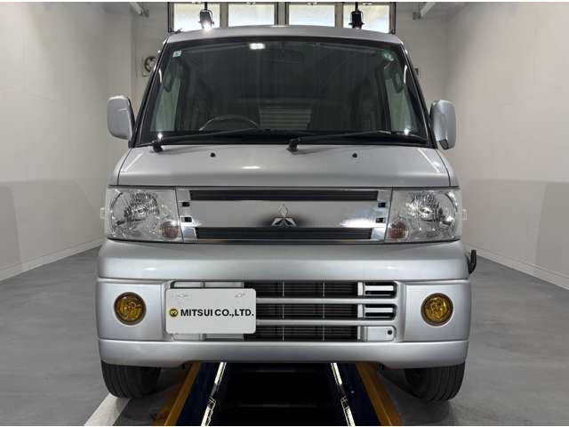 2009 Mitsubishi Town Box – thumbnail 3