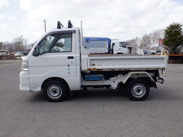 2006 Daihatsu Hijet Truck – thumbnail 4
