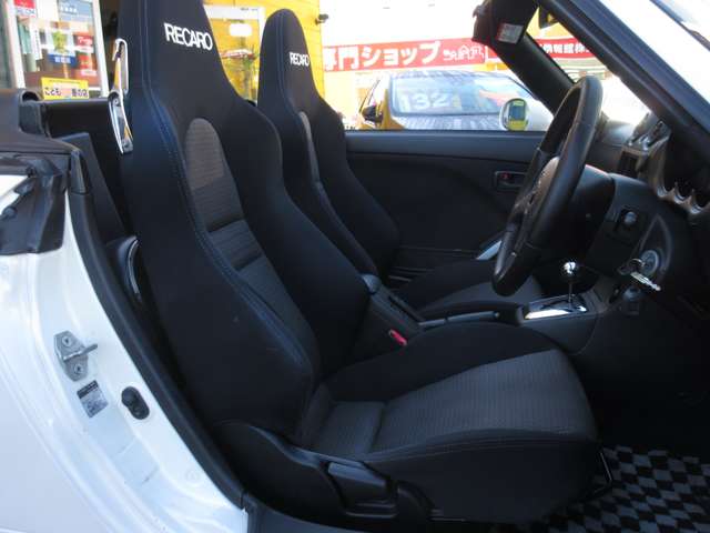 2006 Daihatsu Copen – thumbnail 4