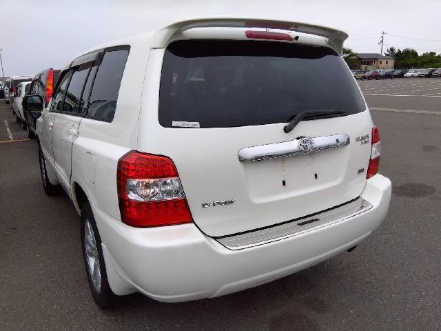 2005 Toyota Kluger Hybrid – thumbnail 2