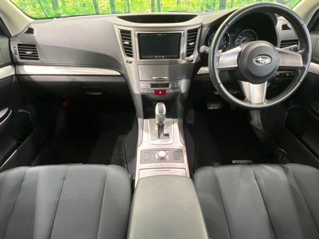 2009 Subaru Legacy Touring Wagon – thumbnail 2