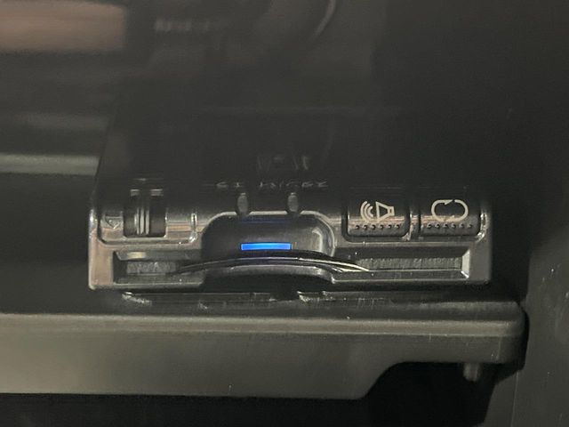 2009 Subaru Legacy Touring Wagon – thumbnail 4