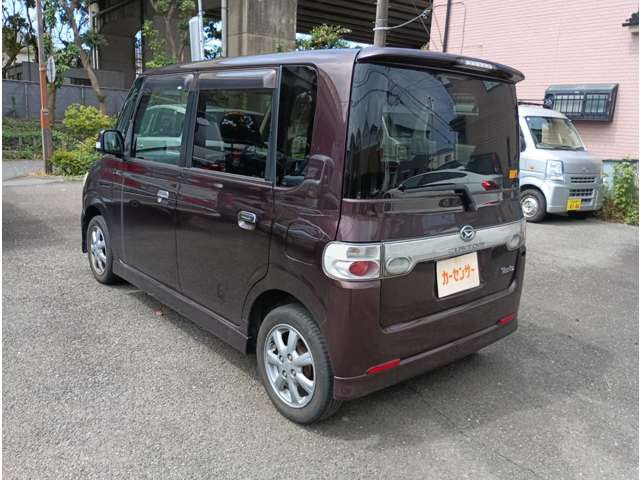 2005 Daihatsu Tanto – thumbnail 3
