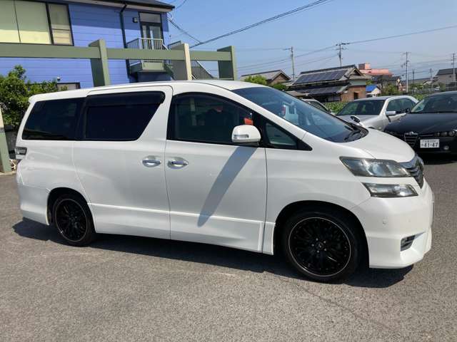 2008 Toyota Vellfire – thumbnail 3