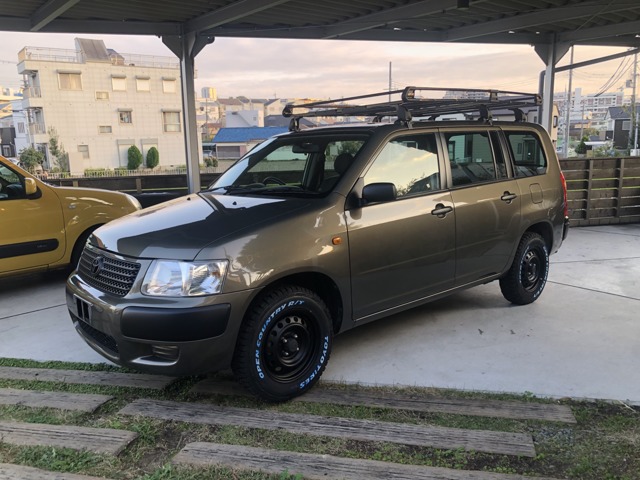 2006 Toyota Succeed Van
