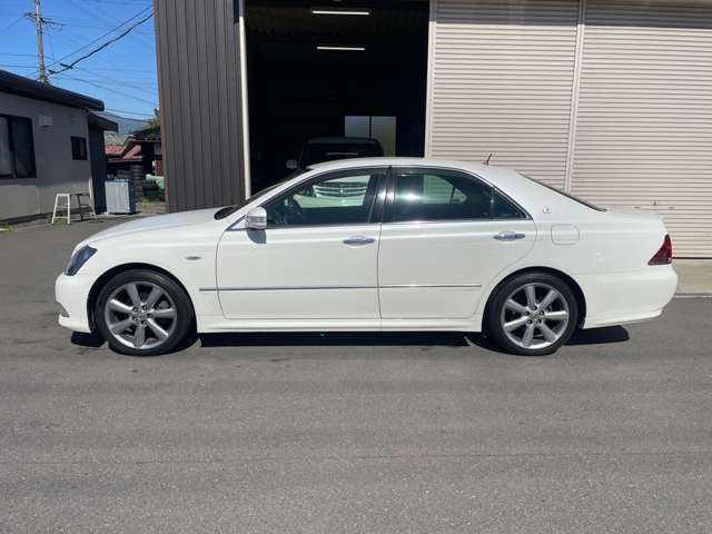 2006 Toyota Crown Athlete – thumbnail 4