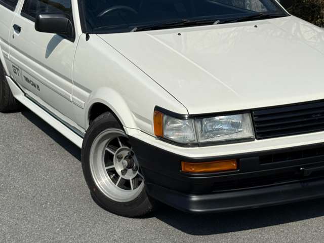 1986 Toyota Corolla Levin Hatchback – thumbnail 2