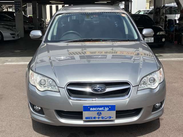 2009 Subaru Legacy Touring Wagon – thumbnail 2