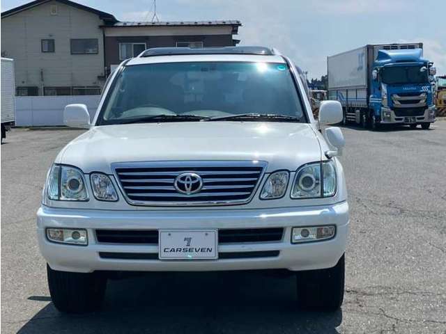 2005 Toyota Land Cruiser Cygnus – thumbnail 4