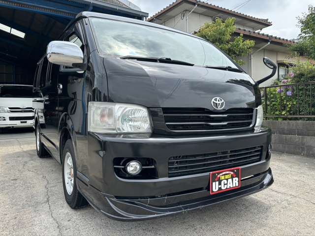 2008 Toyota Hiace – thumbnail 2