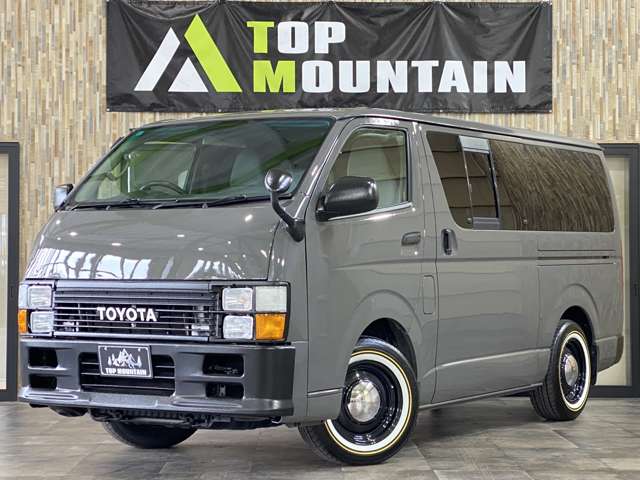 2005 Toyota Hiace – thumbnail 2