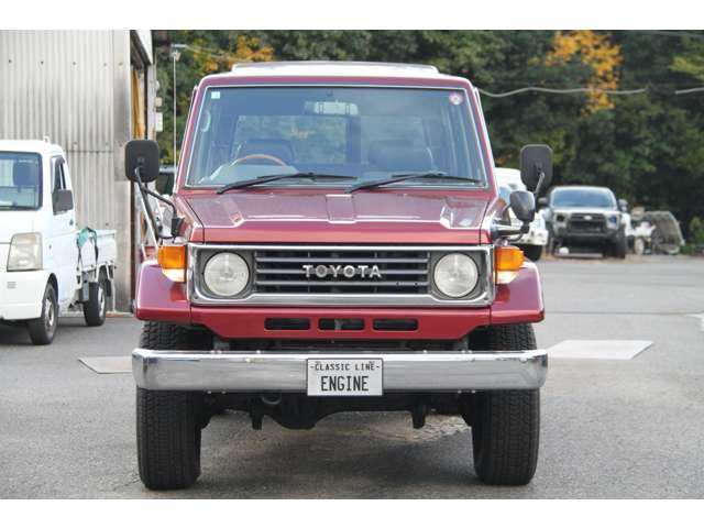 2004 Toyota Land Cruiser 70 – thumbnail 2