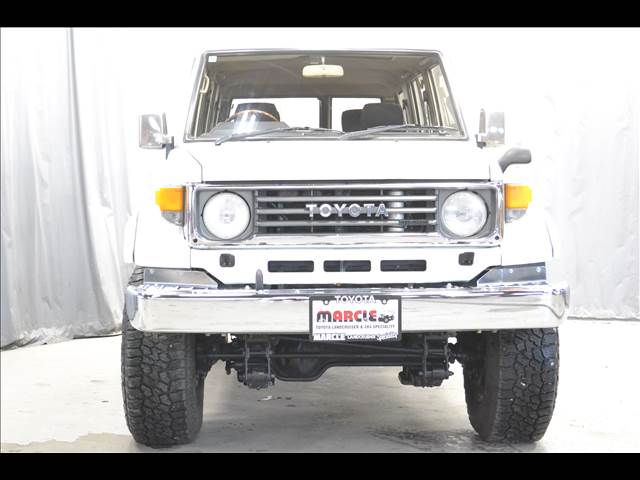 1993 Toyota Land Cruiser 70 – thumbnail 3