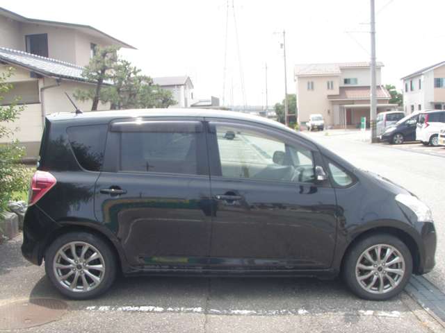 2008 Toyota Ractis – thumbnail 4