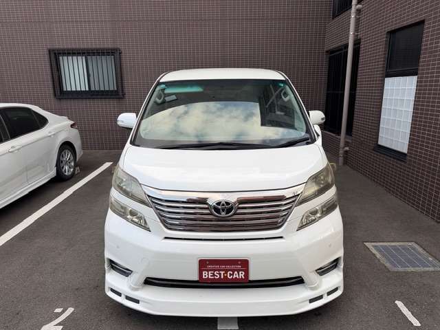 2010 Toyota Vellfire – thumbnail 4