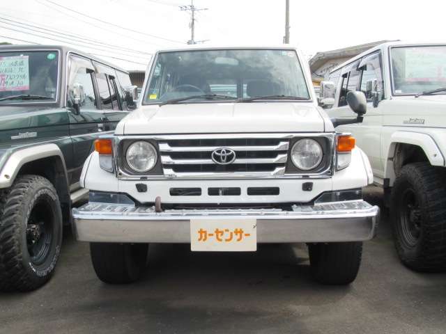 1999 Toyota Land Cruiser 70 – thumbnail 3
