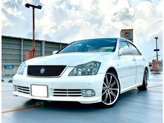 2004 Toyota Crown Athlete