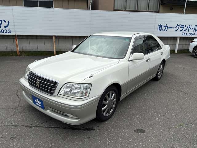 2003 Toyota Crown Royal – thumbnail 4