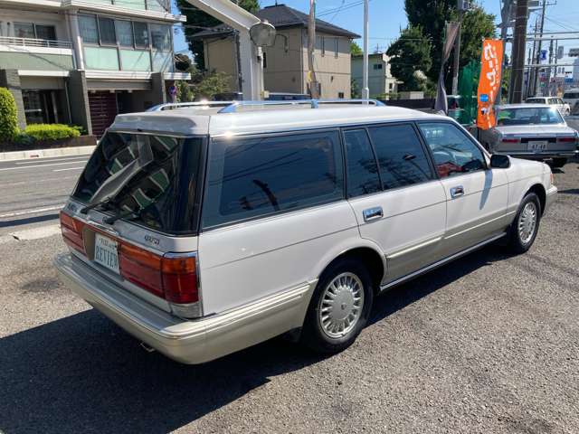 1997 Toyota Crown Wgn – thumbnail 2