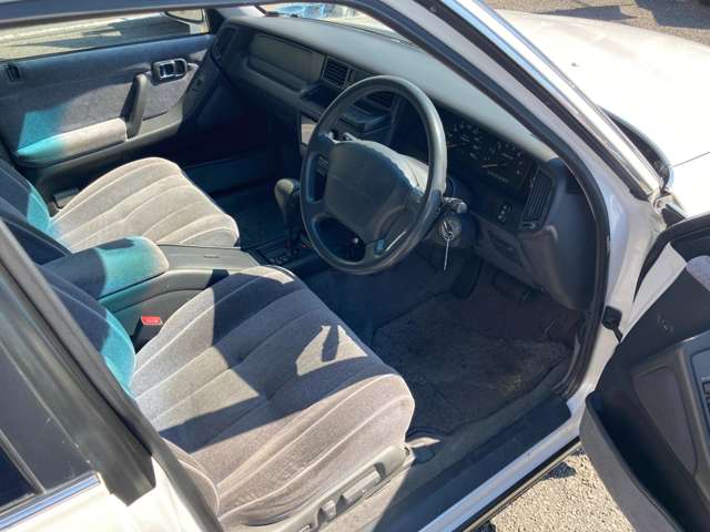 1997 Toyota Crown Wgn – thumbnail 3