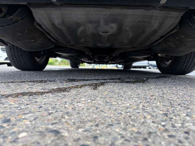 2005 Toyota Celsior – thumbnail 3