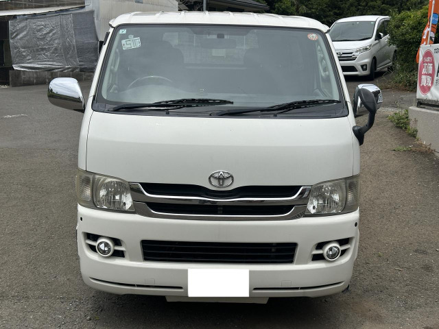 2008 Toyota Hiace – thumbnail 2