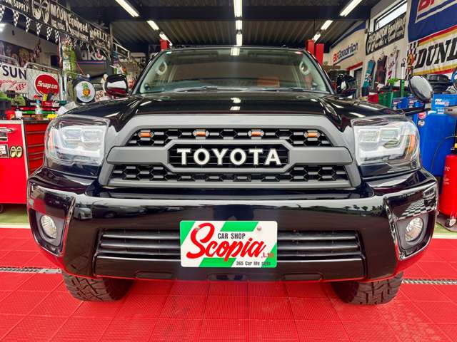 2008 Toyota Hilux Surf – thumbnail 4