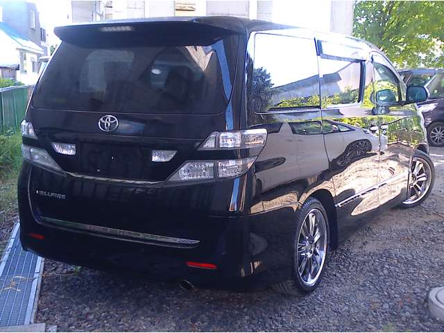 2010 Toyota Vellfire – thumbnail 2