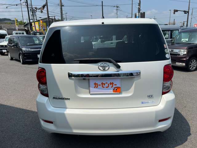 2009 Toyota Corolla Rumion – thumbnail 4