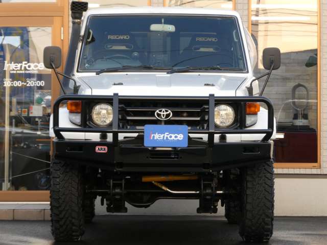 1999 Toyota Land Cruiser 70 – thumbnail 4