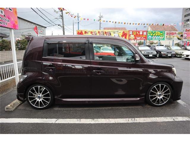 2008 Toyota bB – thumbnail 4