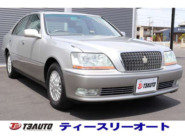 2002 Toyota Crown Majesta – thumbnail 3