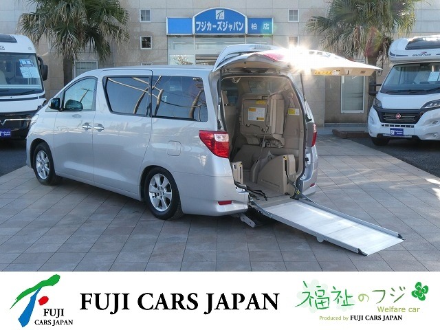 2010 Toyota Alphard