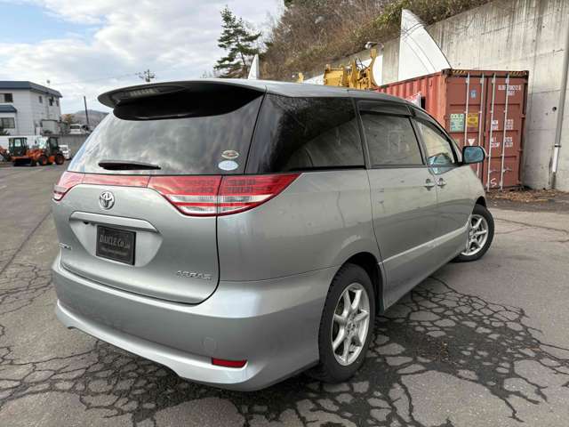 2006 Toyota Estima – thumbnail 3