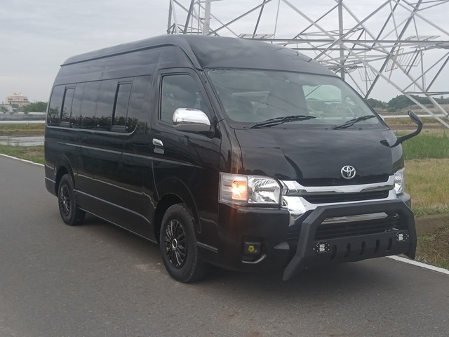 2009 Toyota Hiace
