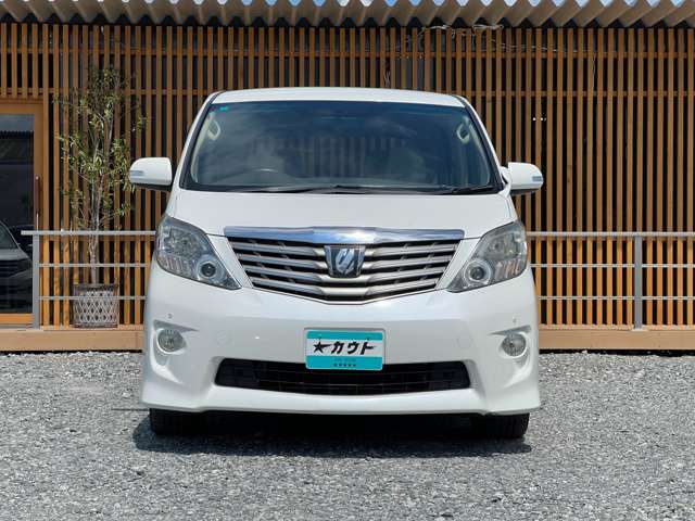 2009 Toyota Alphard – thumbnail 4