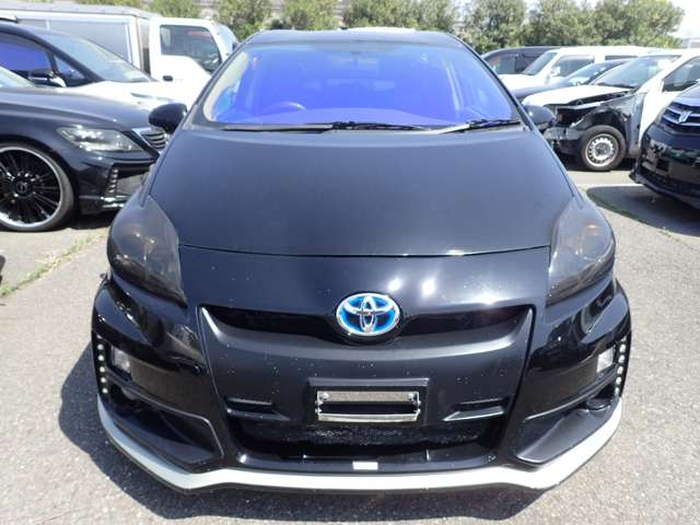 2010 Toyota Prius – thumbnail 2