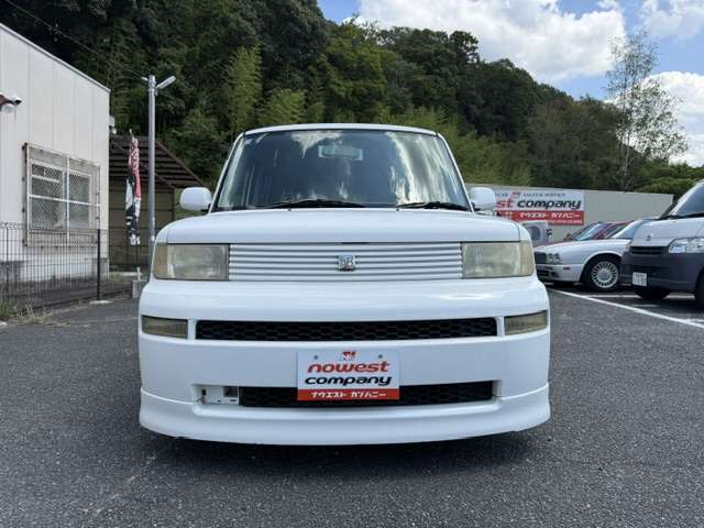 2004 Toyota bB – thumbnail 3